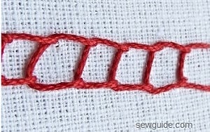 square chain stitch