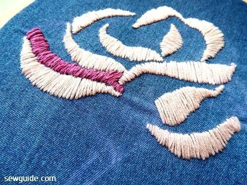 fill the embroidery design with filling stitches