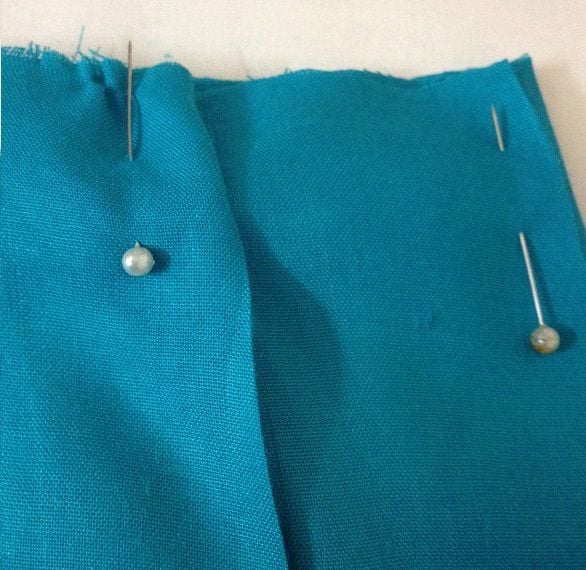 sew the pleats of the salwar pants